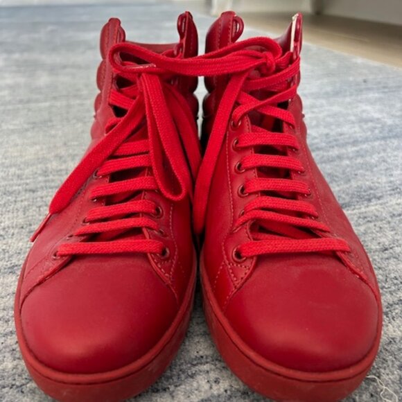 Gucci Sneakers - Picture 7 of 9